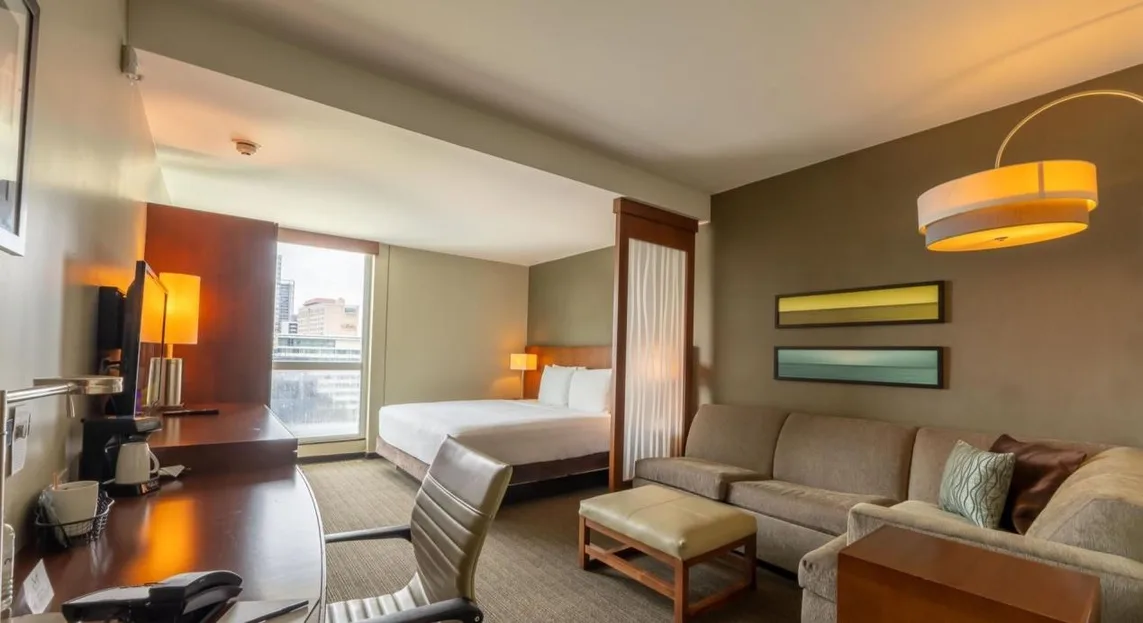 Hotel Dann Carlton — imagen 1
