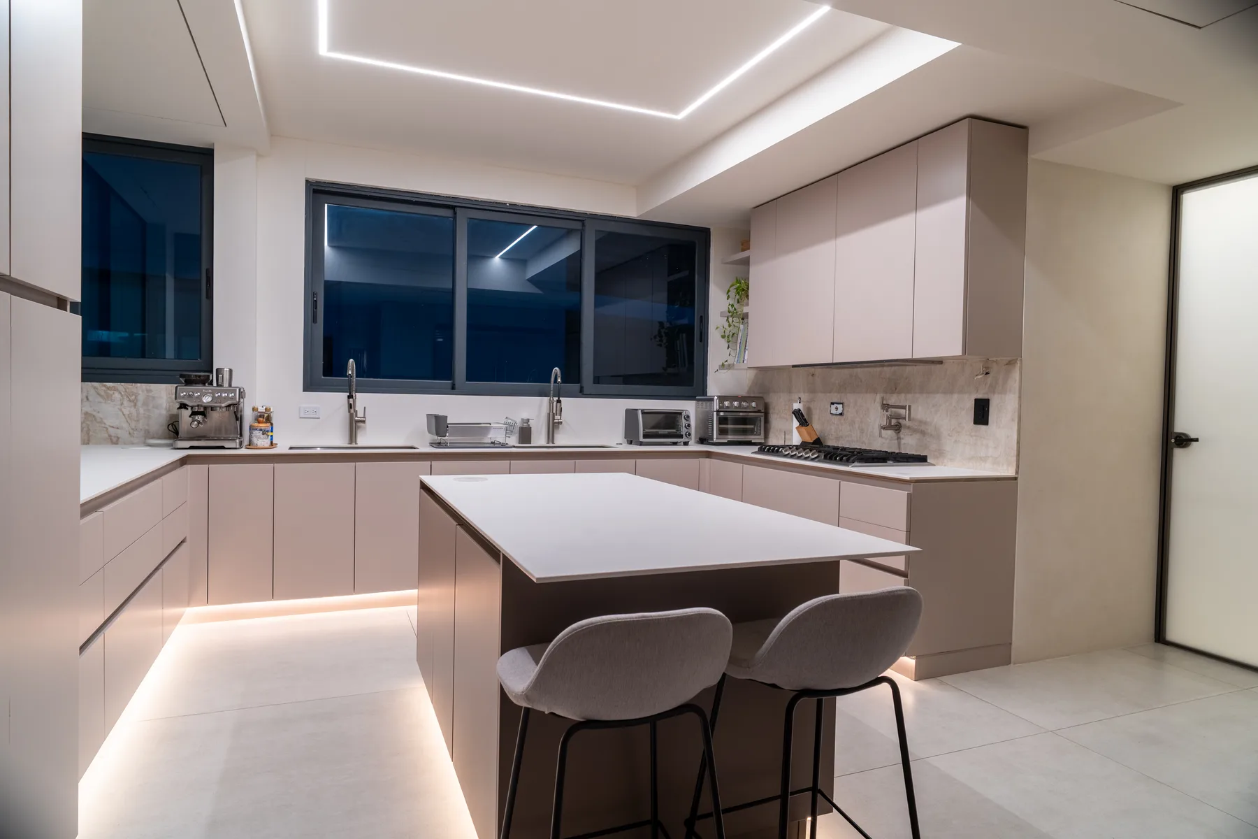 Ocean Front A/B — imagen 17