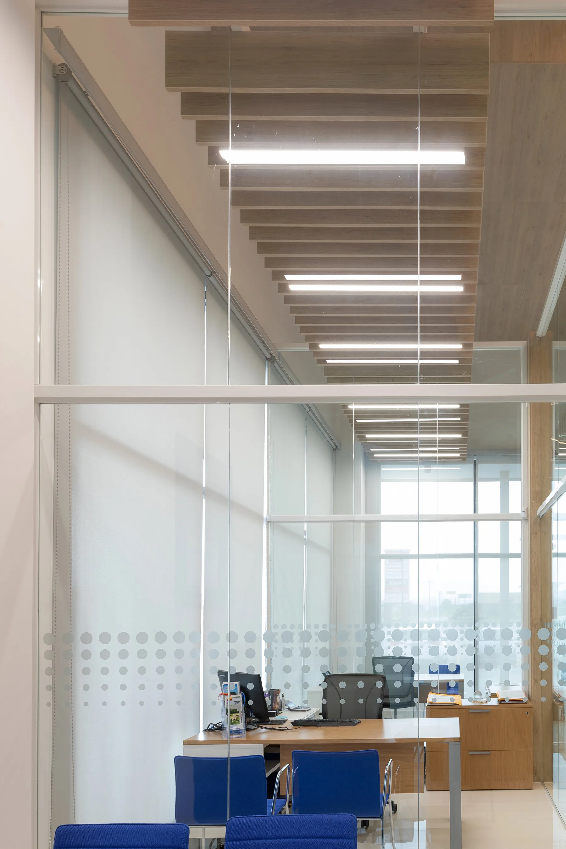 Global Bank — imagen 3
